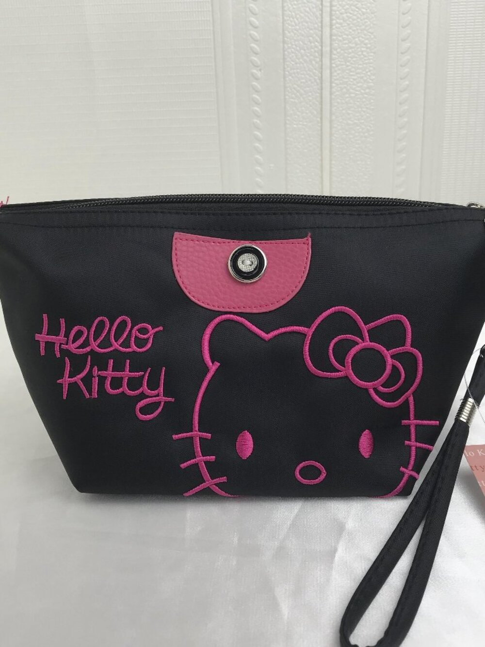 NO.618 Hello Kitty MAKEUP BAG